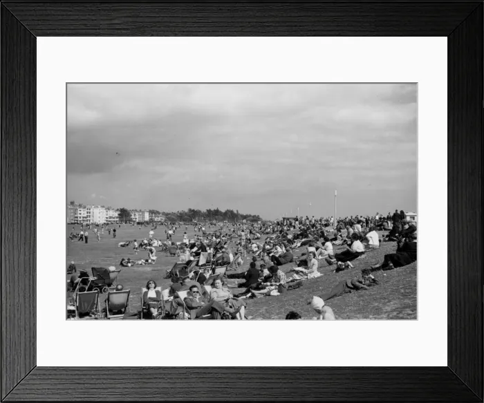 Framed Print : Littlehampton Common Framed Print : Littlehampton Common