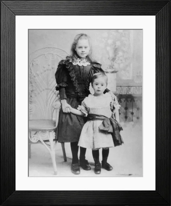 Framed Print : NELLIE & FRANK Framed Print : NELLIE & FRANK