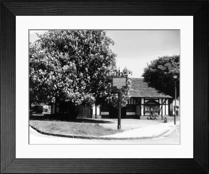 Framed Print : Thornton Hough Smithy Framed Print : Thornton Hough Smithy