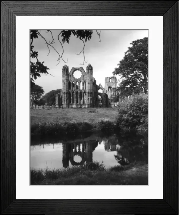 Framed Print : Elgin Cathedral Framed Print : Elgin Cathedral