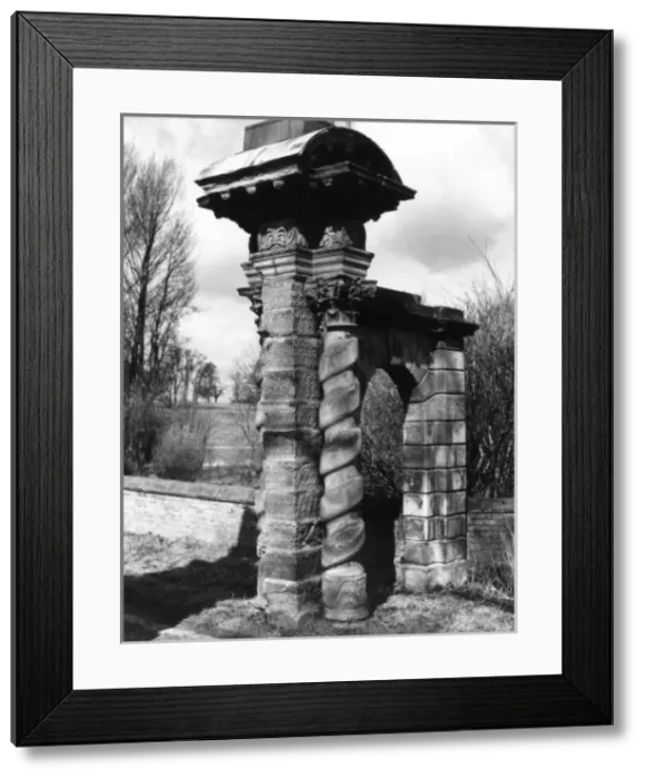 Framed Print : Staunton Harold Gateway Framed Print : Staunton Harold Gateway