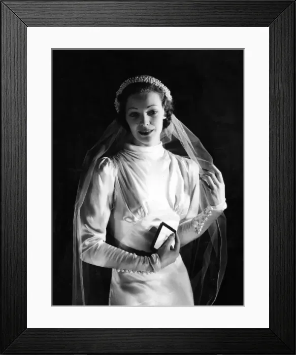 Framed Print : The Blushing Bride Framed Print : The Blushing Bride