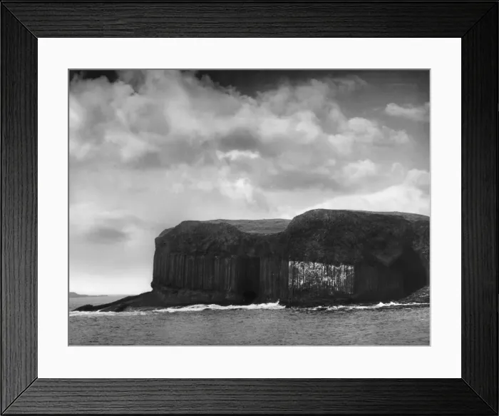 Framed Print : Scotland / Staffa Framed Print : Scotland / Staffa