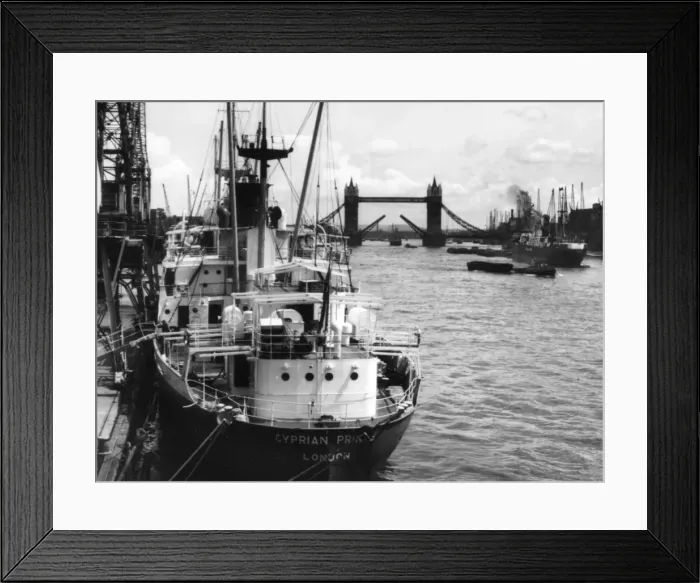 Framed Print : Pool of London Framed Print : Pool of London