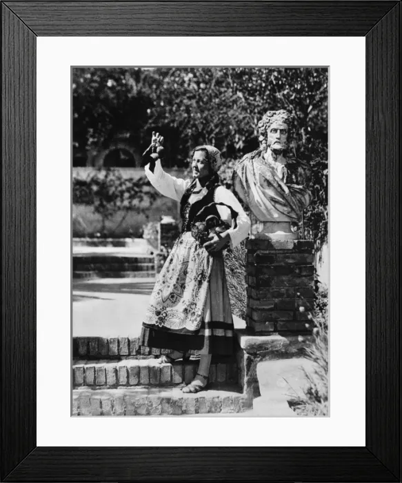 Framed Print : Capri Fruit Queen Framed Print : Capri Fruit Queen
