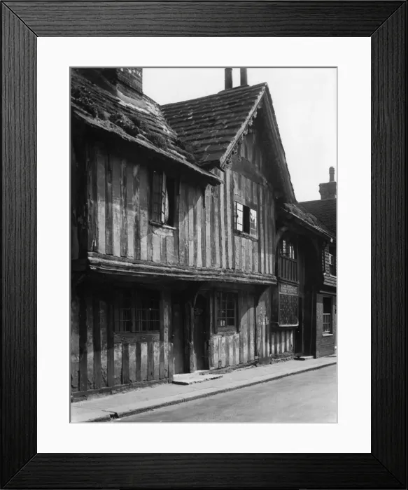 Framed Print : BECKETTs COTTAGES Framed Print : BECKETTs COTTAGES