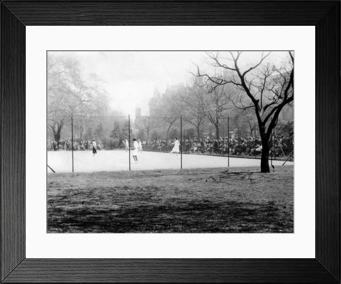 Framed Print : Tennis at Bishopsgate Framed Print : Tennis at Bishopsgate