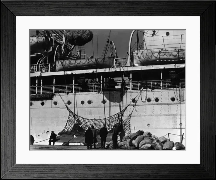 Framed Print : Birkenhead Docks Framed Print : Birkenhead Docks