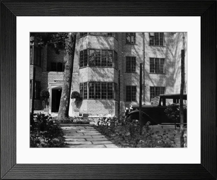 Framed Print : MODERN FLATS 1930S Framed Print : MODERN FLATS 1930S