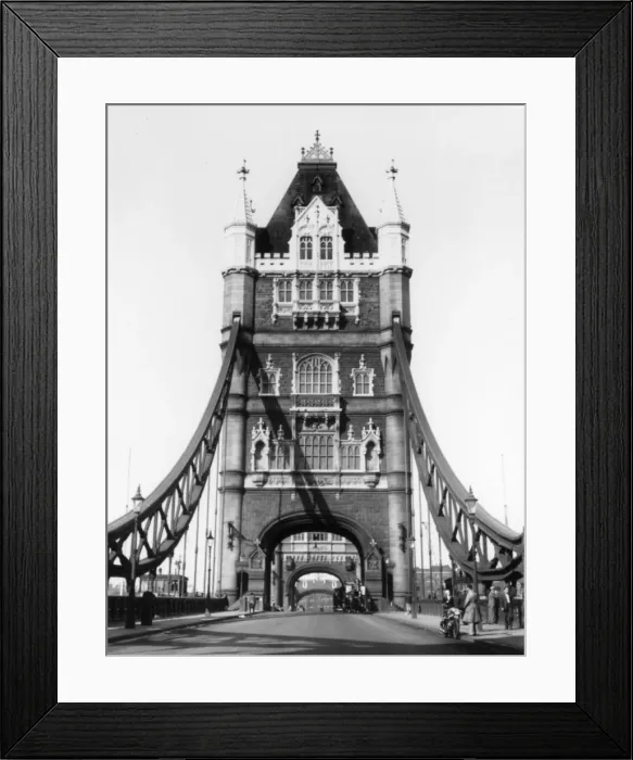 Framed Print : Tower Bridge 1939 Framed Print : Tower Bridge 1939