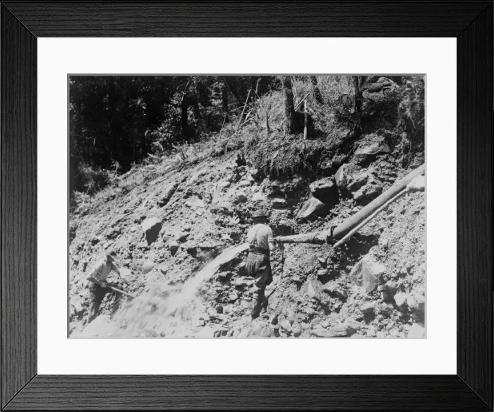 Framed Print : Washing Gold Framed Print : Washing Gold