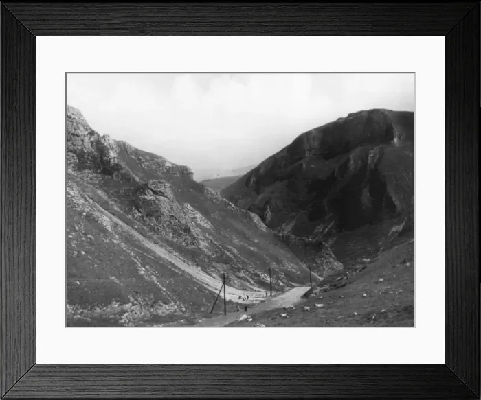 Framed Print : Winnats Pass, Castleton Framed Print : Winnats Pass, Castleton