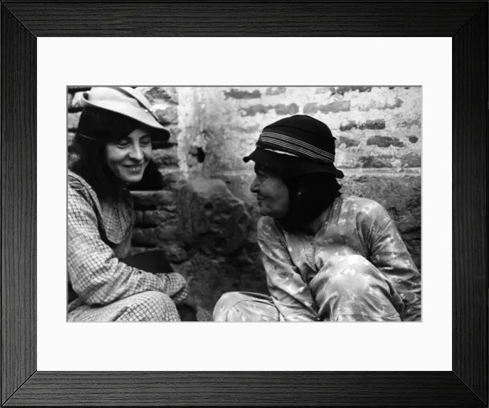Framed Print : Iranian Fortune Teller Framed Print : Iranian Fortune Teller