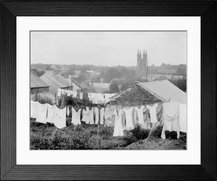 Framed Print : Washing Line 1930S Framed Print : Washing Line 1930S