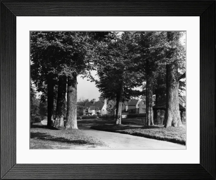 Framed Print : England / Chenies Framed Print : England / Chenies