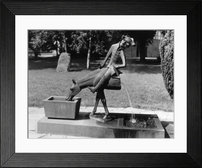 Framed Print : Munchausen Sculpture Framed Print : Munchausen Sculpture