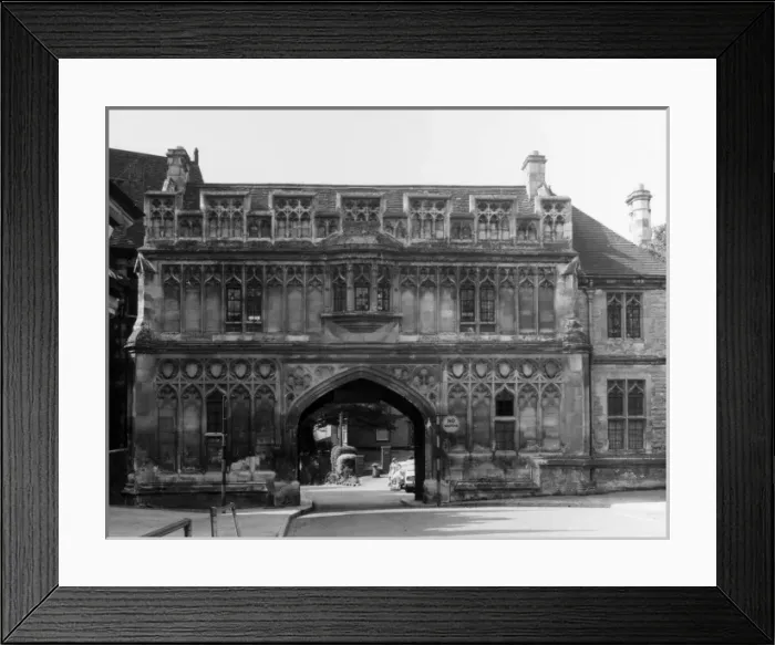 Framed Print : Malvern Priory Gateway Framed Print : Malvern Priory Gateway