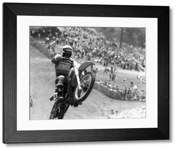 Framed Print : Motocross Scrambling Framed Print : Motocross Scrambling