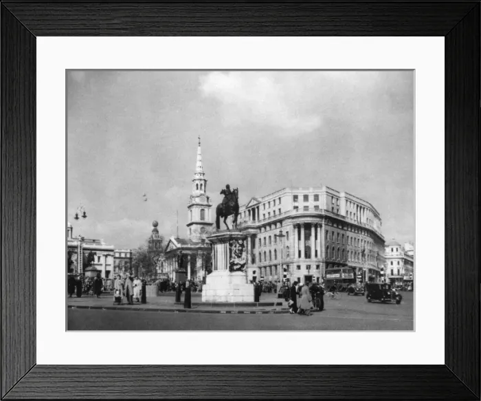 Framed Print : Trafalgar Square 1950S Framed Print : Trafalgar Square 1950S