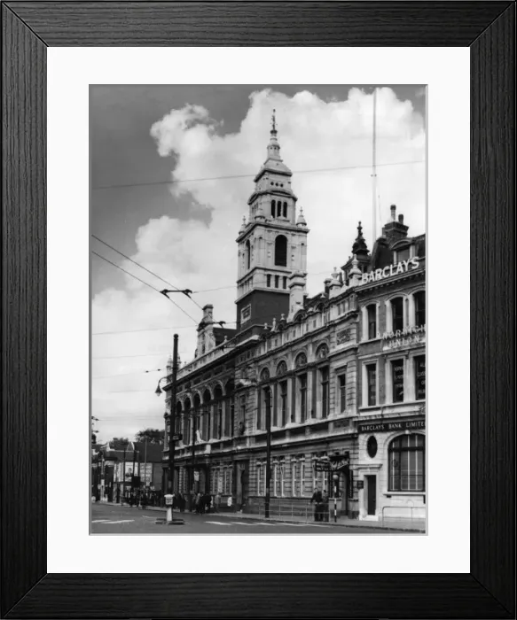 Framed Print : Hammersmith Town Hall Framed Print : Hammersmith Town Hall