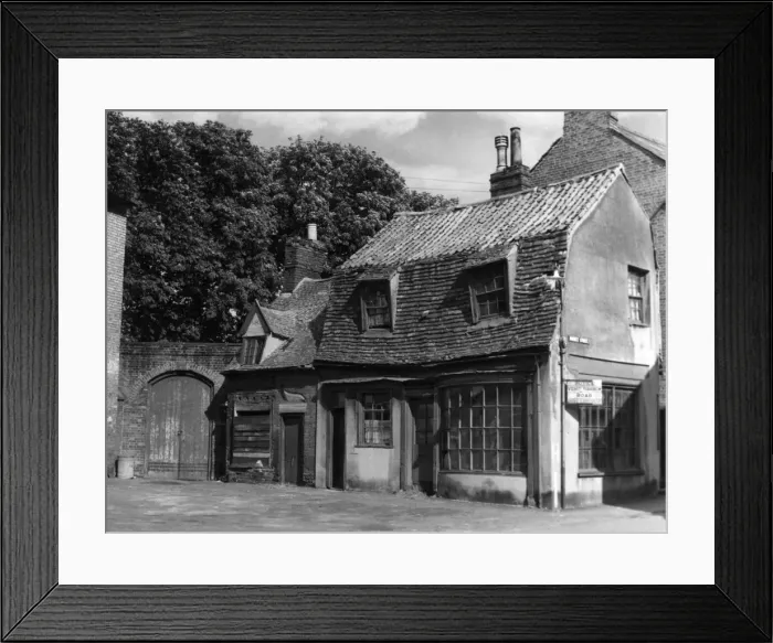 Framed Print : Old Newmarkeet Shop Framed Print : Old Newmarkeet Shop