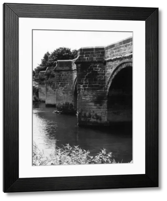 Framed Print : Farndon Bridge Framed Print : Farndon Bridge