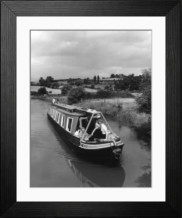 Framed Print : Oxford Canal Motor Boat Framed Print : Oxford Canal Motor Boat