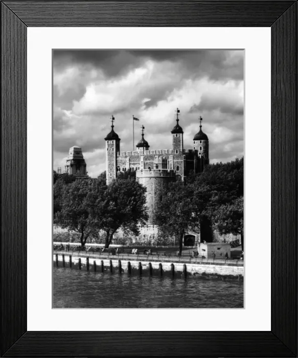 Framed Print : Tower of London Framed Print : Tower of London