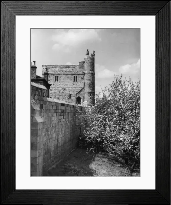 Framed Print : Monk Bar, York Framed Print : Monk Bar, York