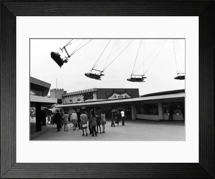 Framed Print : Blackpool Pleasure Beach Framed Print : Blackpool Pleasure Beach