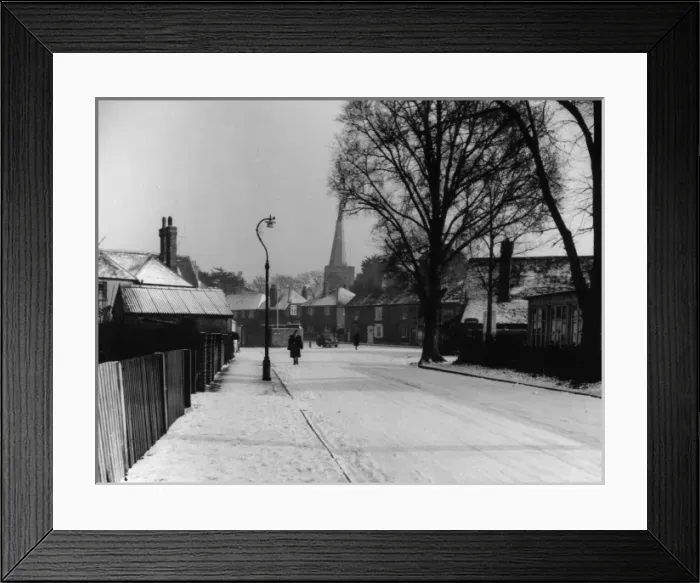 Framed Print : Snowy Tarring Framed Print : Snowy Tarring