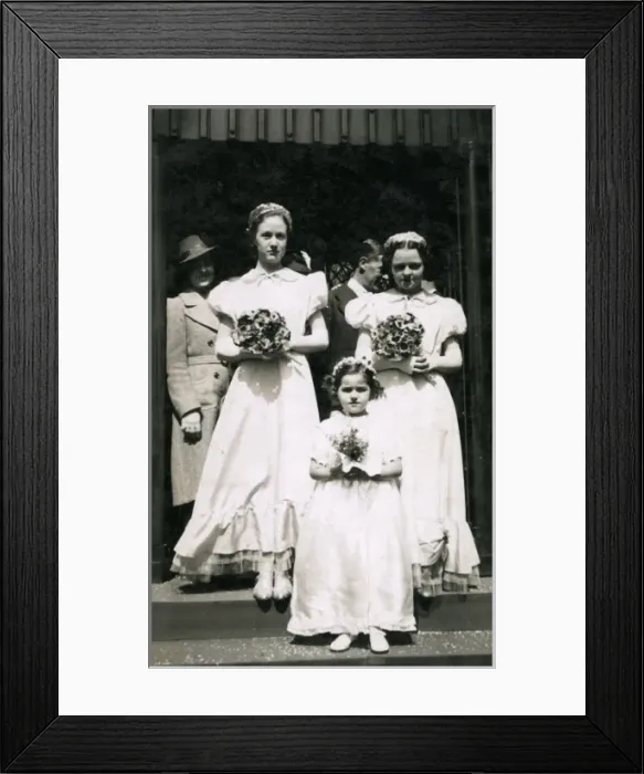 Framed Print : Three bridesmaids with bouquets and confetti Framed Print : Three bridesmaids with bouquets and confetti