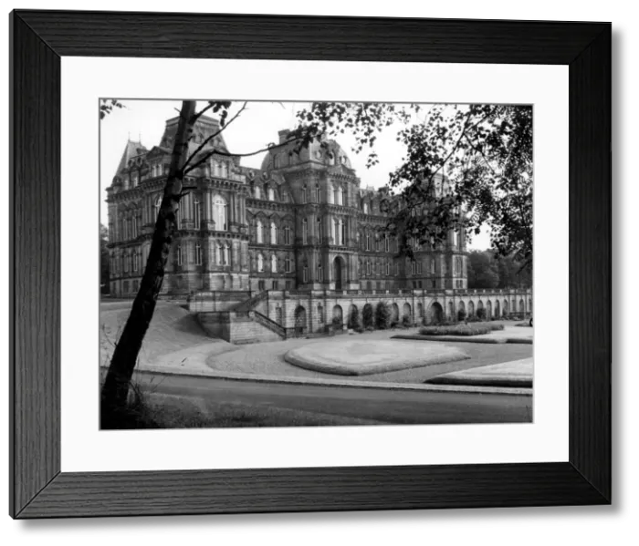 Framed Print : The Bowes Museum Framed Print : The Bowes Museum