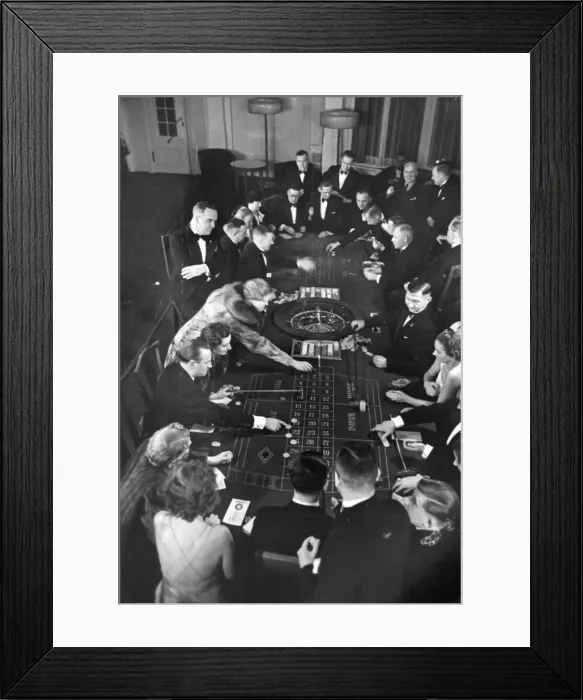 Framed Print : Roulette Game Framed Print : Roulette Game