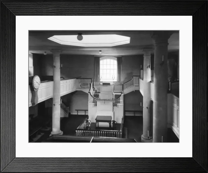 Framed Print : Wesley Chapel & Statue Framed Print : Wesley Chapel & Statue