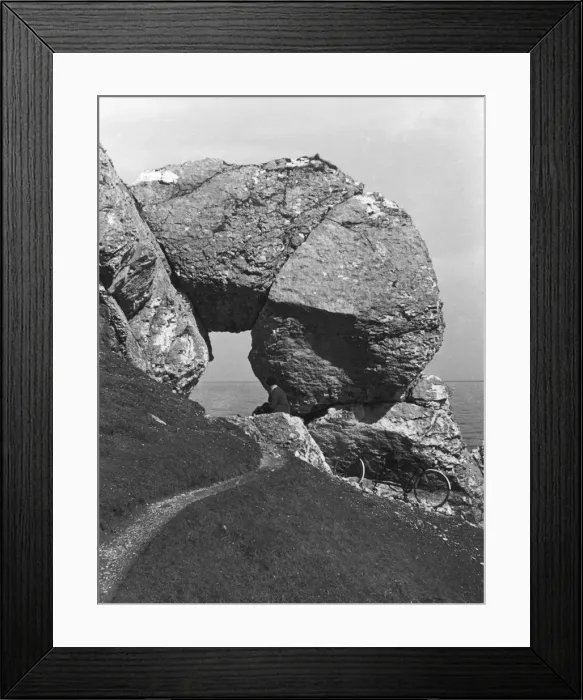 Framed Print : MADMANs WINDOW Framed Print : MADMANs WINDOW