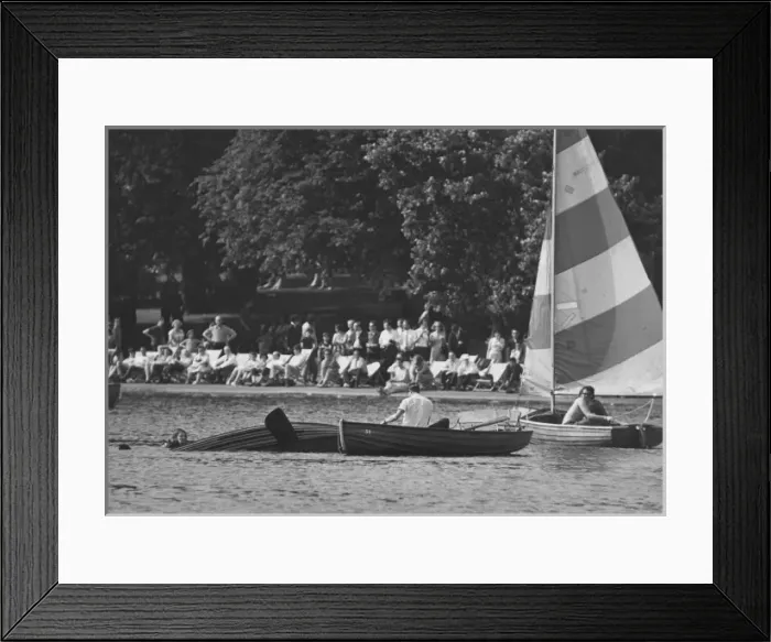 Framed Print : London Boating Lake Framed Print : London Boating Lake