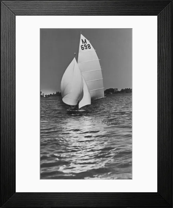 Framed Print : YACHTING. A yacht in full sail. Date: 1930s Framed Print : YACHTING. A yacht in full sail. Date: 1930s
