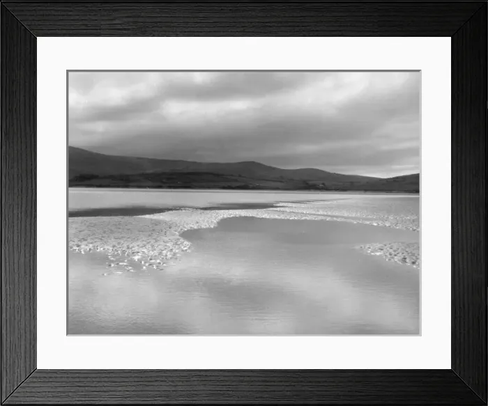Framed Print : THE EBBING TIDE Framed Print : THE EBBING TIDE