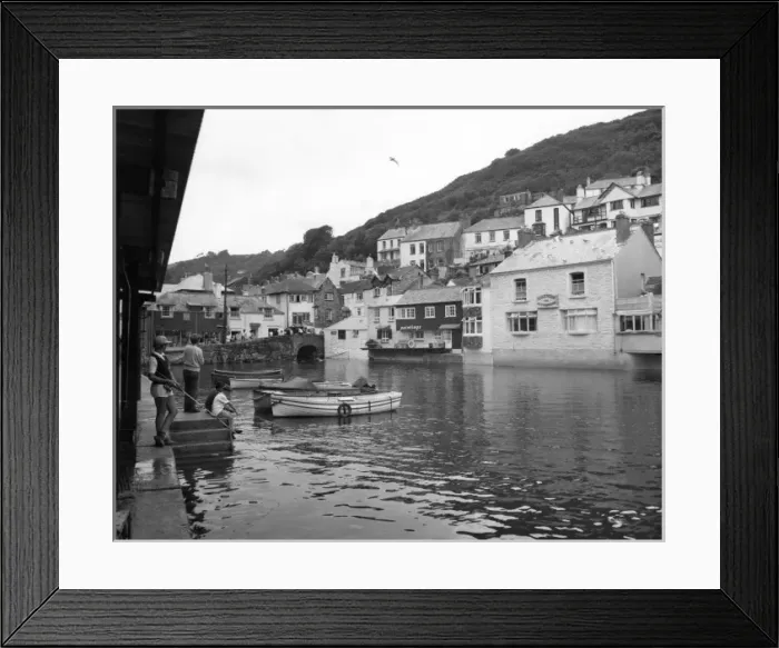 Framed Print : England / Polperro Framed Print : England / Polperro