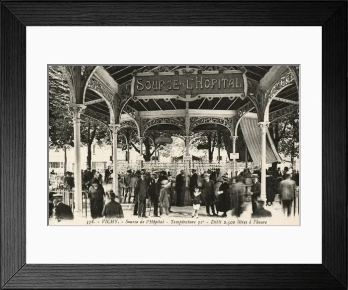 Framed Print : Source L Hopital - Vichy, France Framed Print : Source L Hopital - Vichy, France