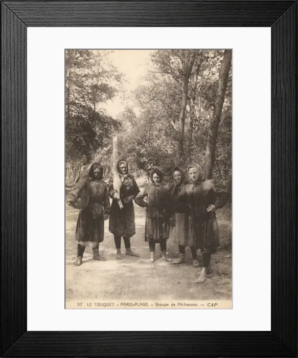 Framed Print : Fisherwoman of Le Touquet, France Framed Print : Fisherwoman of Le Touquet, France