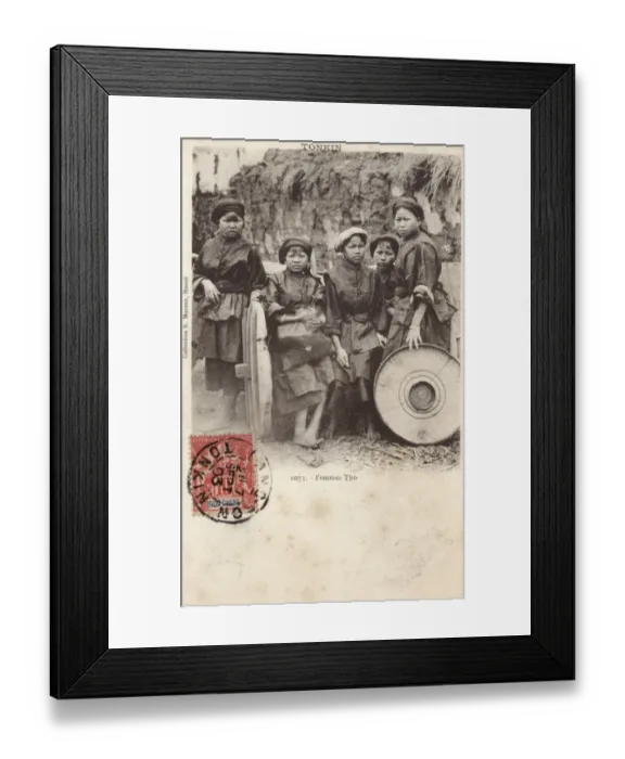 Framed Print : Vietnam, Hanoi - Phu Tho Women Framed Print : Vietnam, Hanoi - Phu Tho Women