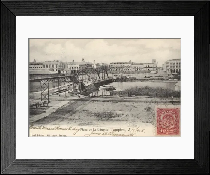 Framed Print : Tampico, Mexico - Plaza de la Libertad Framed Print : Tampico, Mexico - Plaza de la Libertad