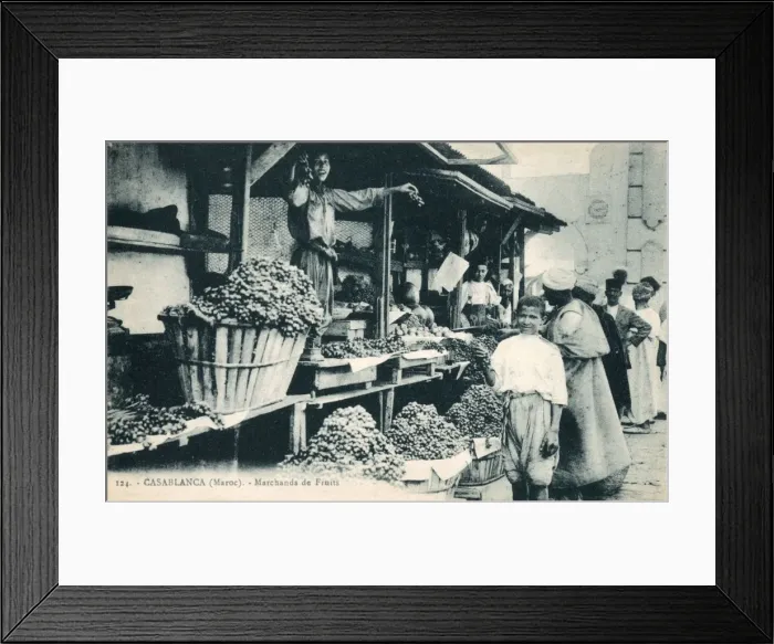 Framed Print : Fruit Sellers - Casablanca, Morocco Framed Print : Fruit Sellers - Casablanca, Morocco