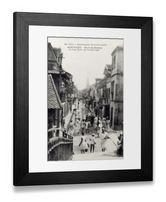 Framed Print : Martinique, Caribbean - Fort-de-France Framed Print : Martinique, Caribbean - Fort-de-France