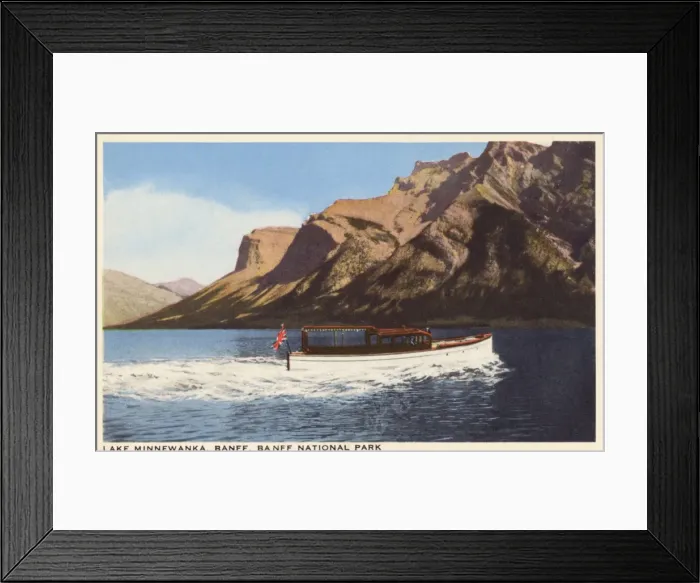 Framed Print : Lake Minnewanka, Banff Framed Print : Lake Minnewanka, Banff