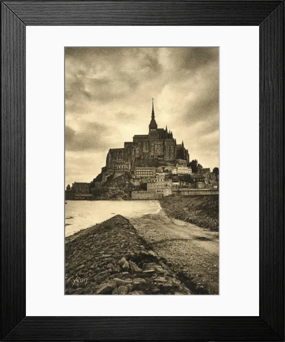 Framed Print : Mont St Michel, Normandy, France (2 / 6) Framed Print : Mont St Michel, Normandy, France (2 / 6)