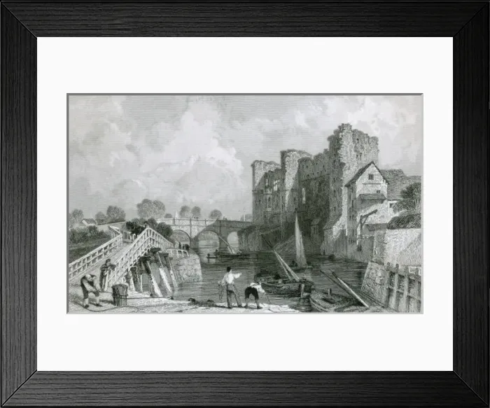 Framed Print : Newark Castle, Nottinghamshire Framed Print : Newark Castle, Nottinghamshire