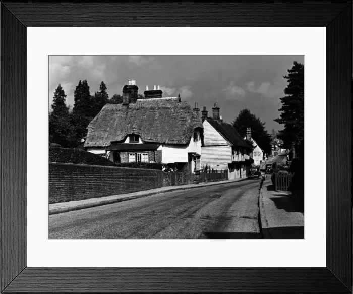 Framed Print : Much Hadham, Hertfordshire Framed Print : Much Hadham, Hertfordshire